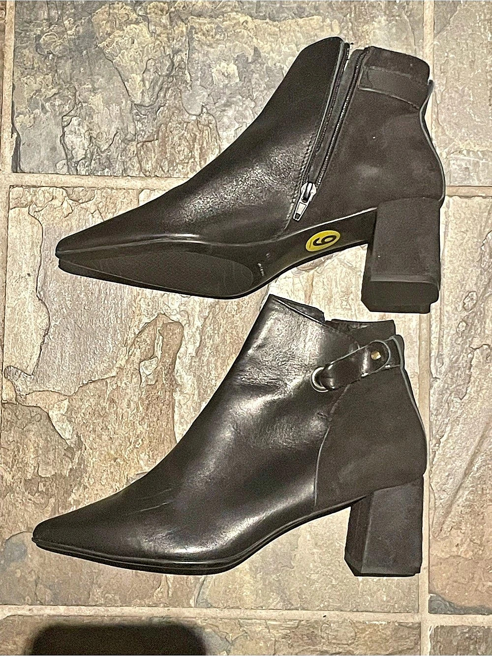 Elodie Spain Black Pointed Toe Ankle Booties EU 39